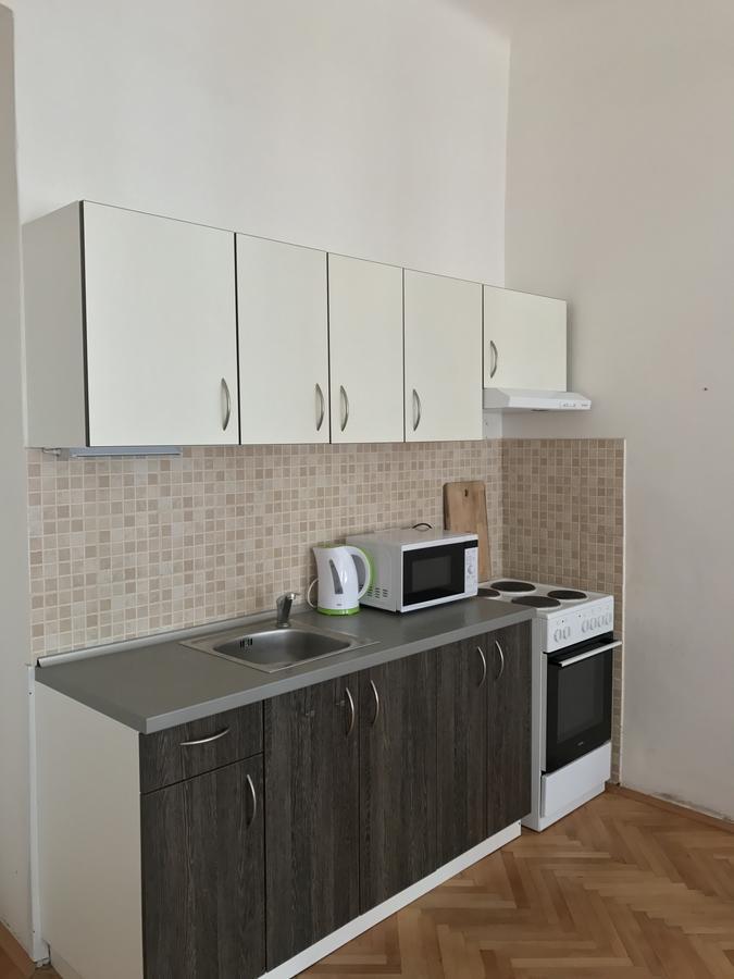 Blahnikova Aparthotel Praha Bagian luar foto
